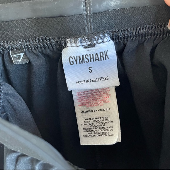 Gymshark breezy shorts size S - Picture 3 of 3